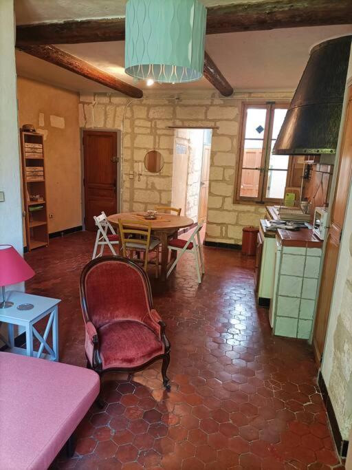 En Hyper Centre La Clef Des Chants Apartment *